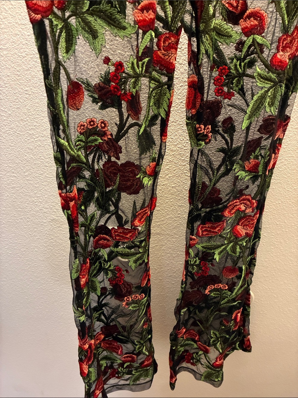 Beginning Boutique Black Sheer lace front Pants with Red Floral Embroidery Small - Picture 4 of 10